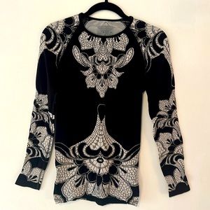 Seamless long sleeve